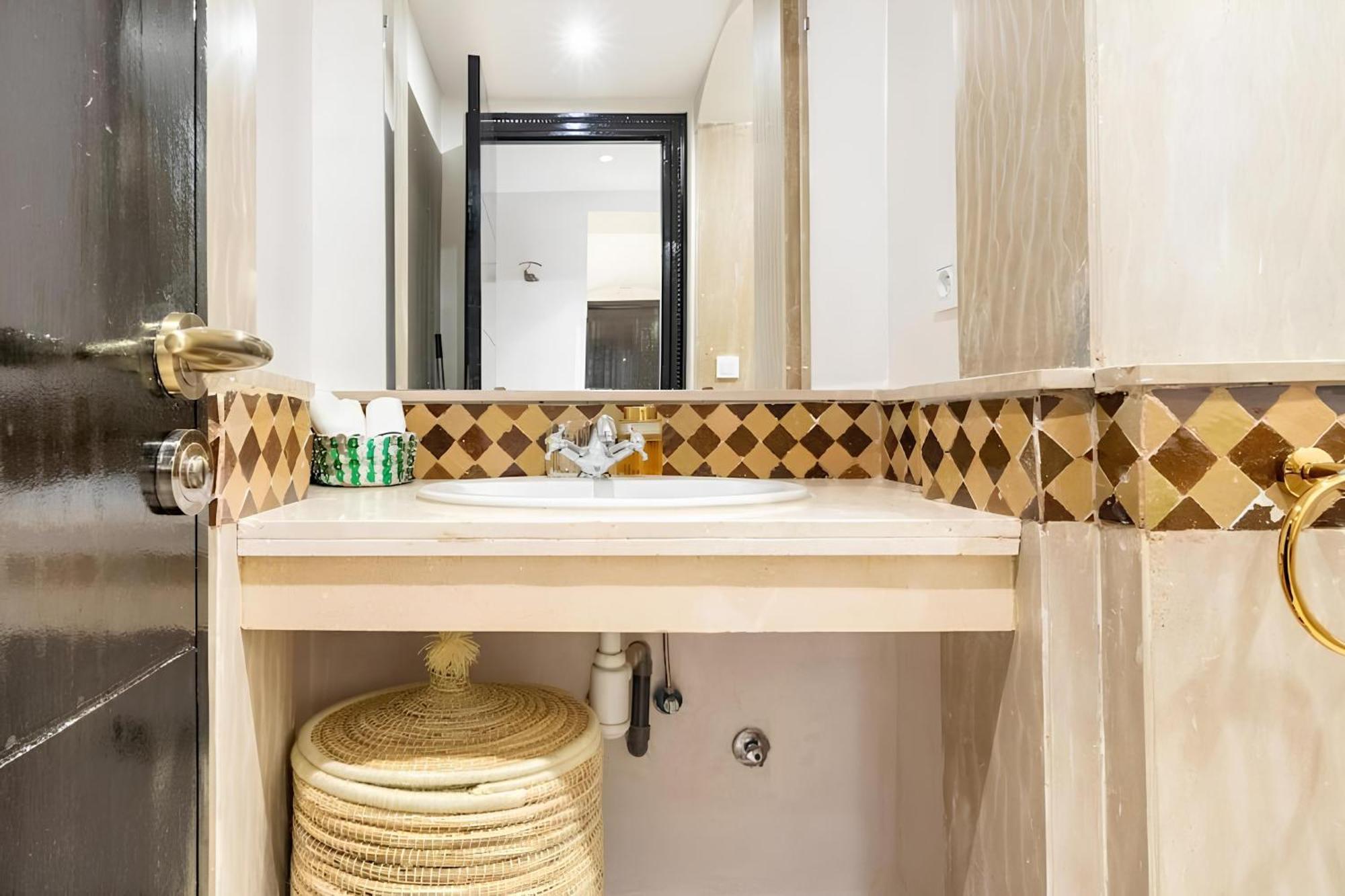 C-Appartement De Luxe Plein Centre De Gueliz Avec Piscine Parking Wifi Netflix Marrakesh Exterior foto