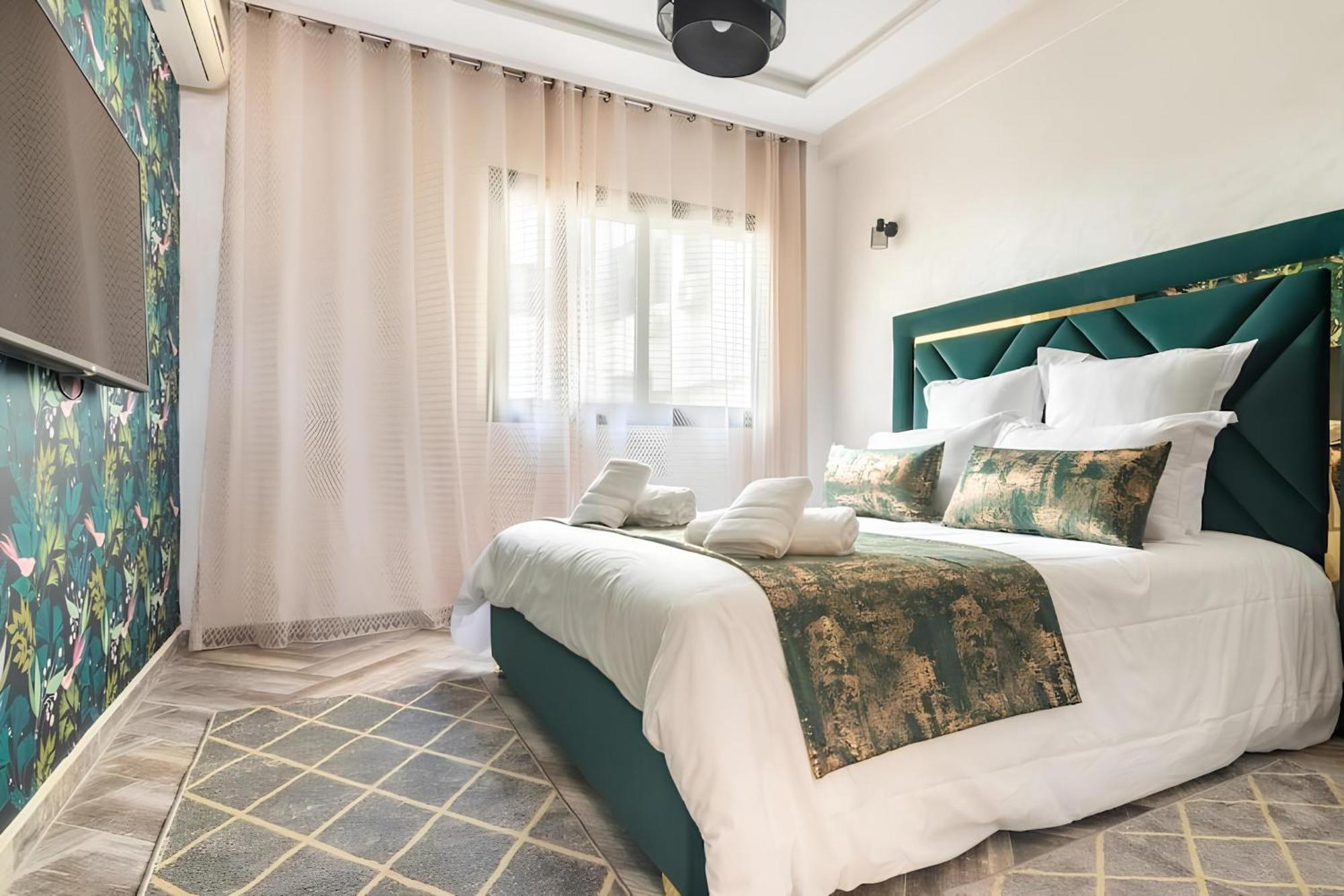 C-Appartement De Luxe Plein Centre De Gueliz Avec Piscine Parking Wifi Netflix Marrakesh Exterior foto