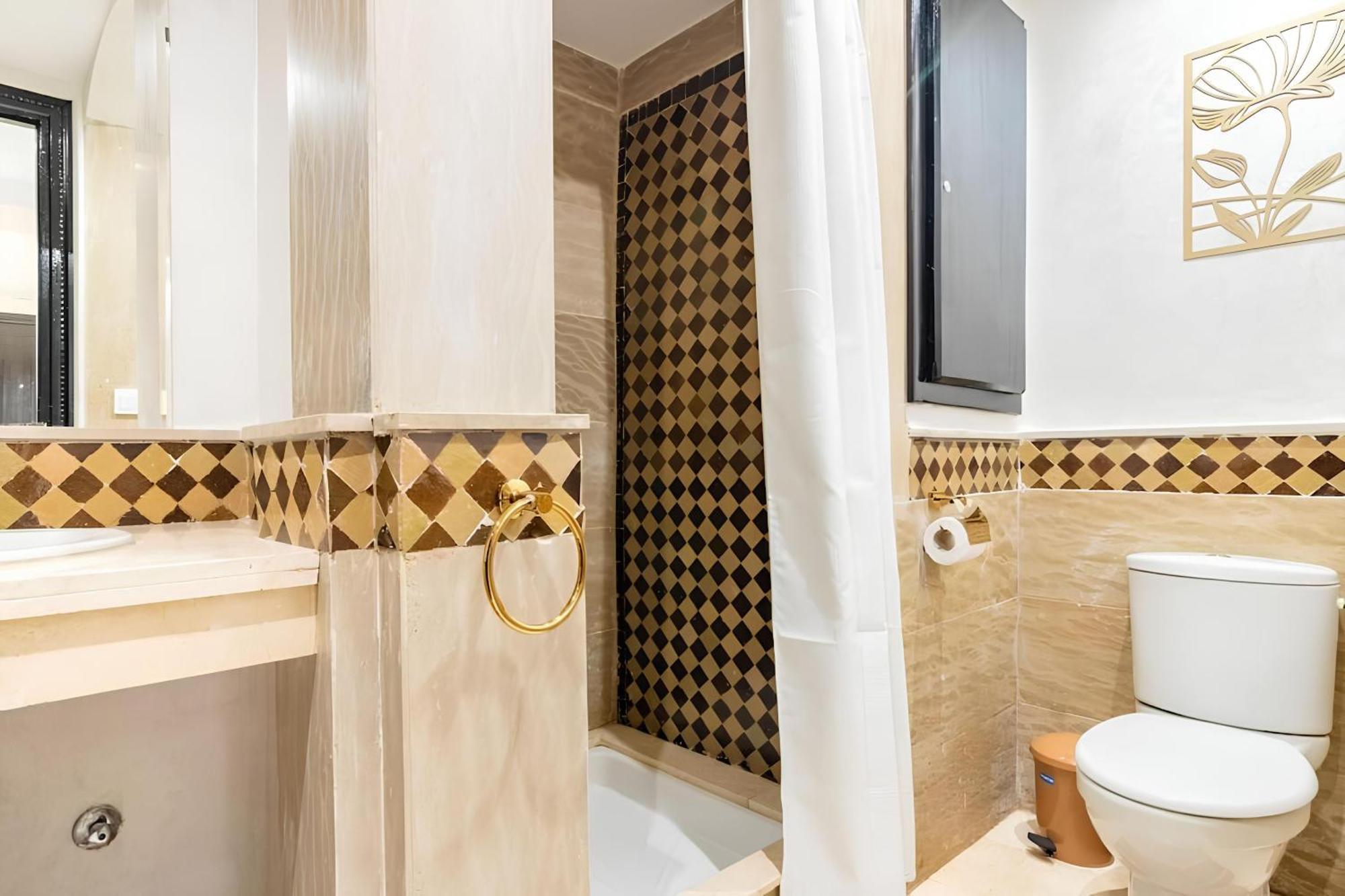 C-Appartement De Luxe Plein Centre De Gueliz Avec Piscine Parking Wifi Netflix Marrakesh Exterior foto